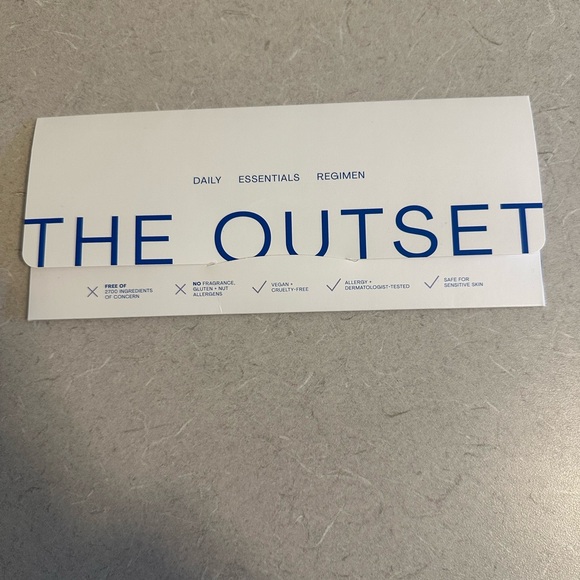 Sample, brand new. Three step skincare: cleanser, serum, moisturizer - Picture 1 of 5